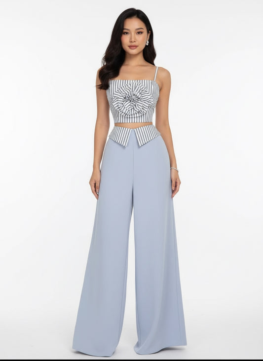 Fashion Women's Set Striped Strap Floral Applique Crop Top and Wide Leg Pants Suit